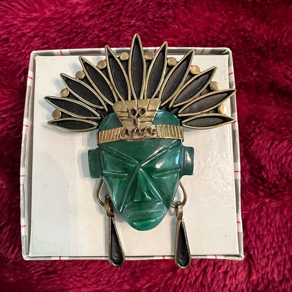 Mexican Head Brooch - Picture 1 of 11